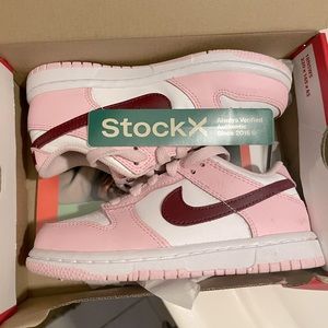 Nike Dunk Low